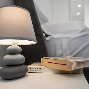 La Dolce Vita Rooms